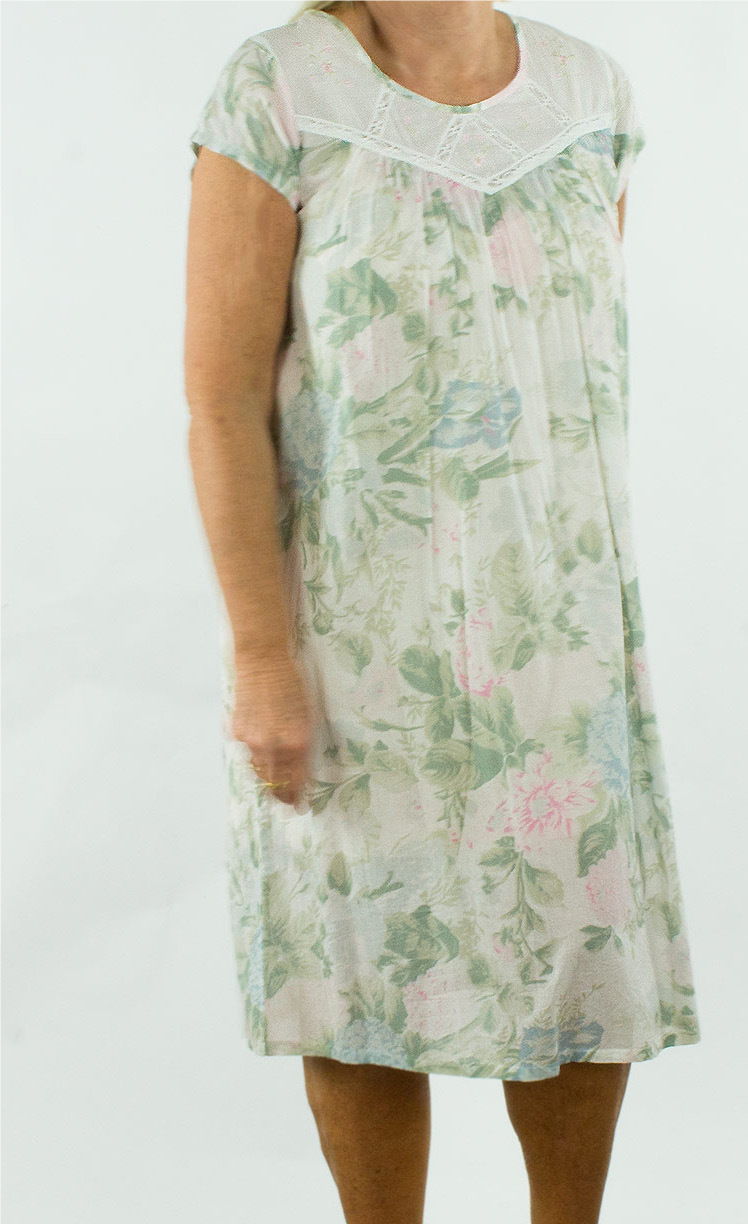 FRENCH COUNTRY GARDEN BOUNTY CAP SLEEVE NIGHTIE
