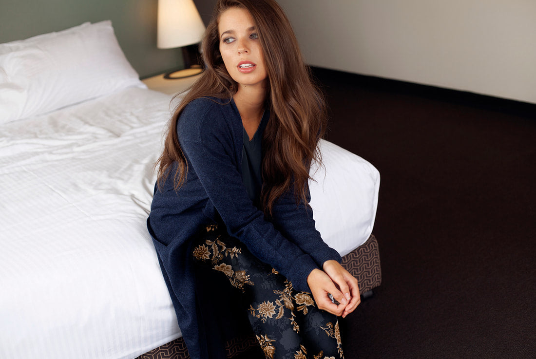 LOVE AND LUSTRE - CASHMERE ROBE