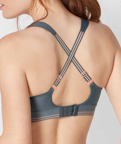 TRIUMPH -TRIACTION -EXTREME LITE NONWIRE SPORT BRA