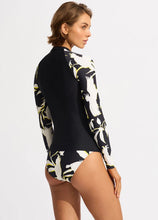 Load image into Gallery viewer, SEAFOLLY BIRDS OF PARADISE LONG SLEEVE VEST SHIRT
