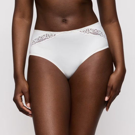 Primadonna Salerno Full Brief