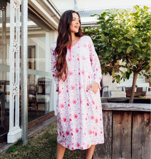 VICTORIA DREAMS - NEISHA LONG NIGHTIE