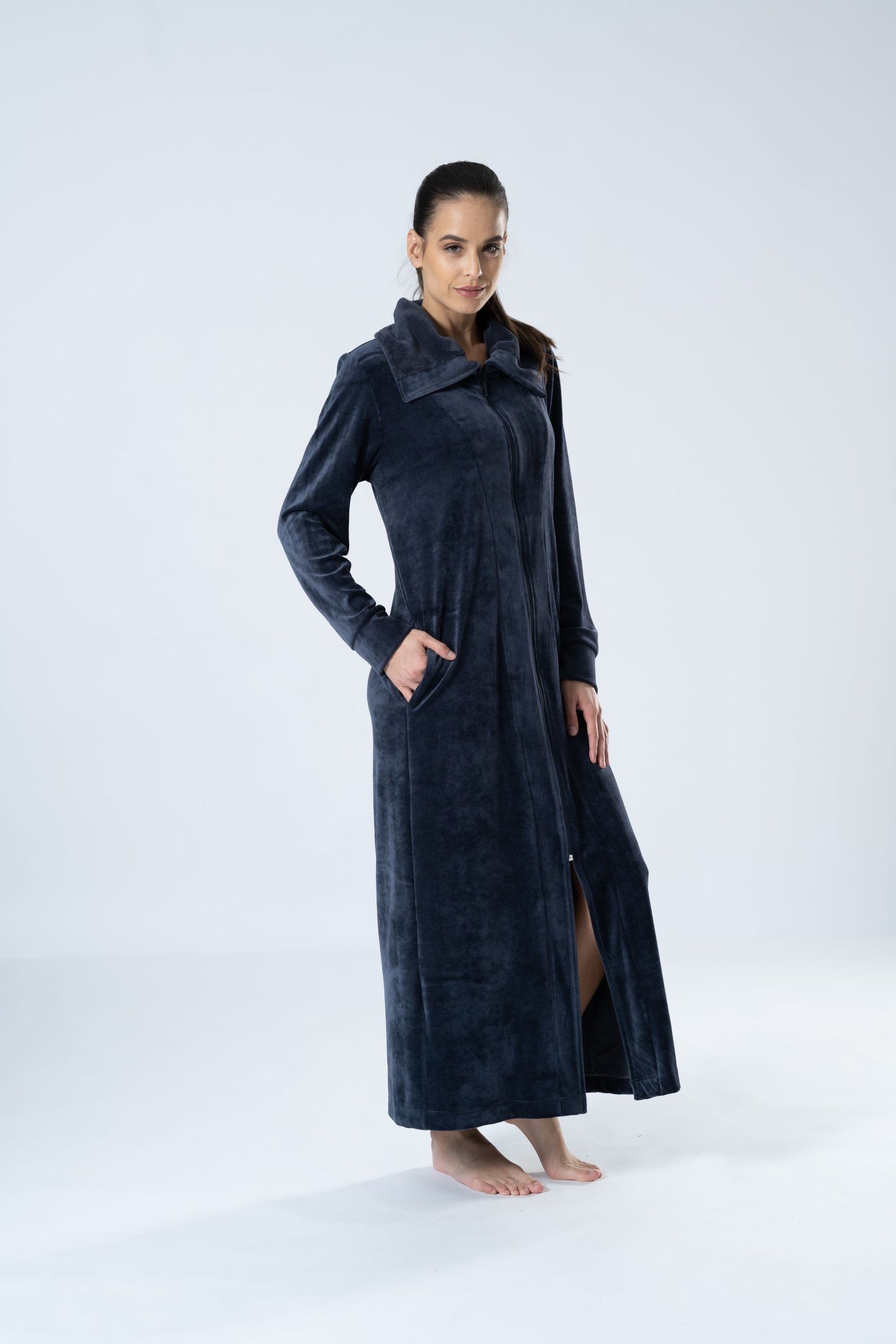 BELMANETTI - ASPEN -BAMBOO NIKI LONG ROBE WITH ZIP