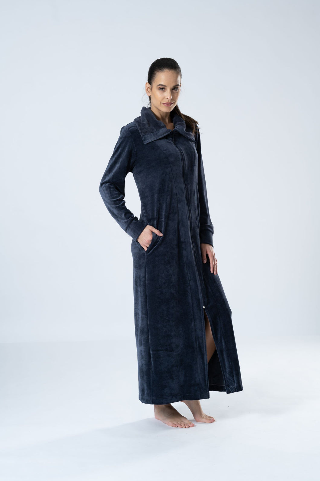 Slenderella Housecoats Kitty | Ladies dressing gown | James Meade